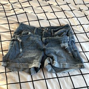 Ripped Jean shorts